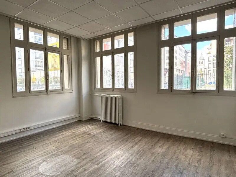 Bureau dans Lyon à vendre Photo intérieure– Image 1 sur 11