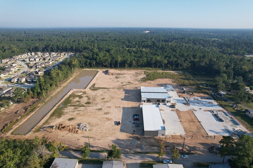 9200 Carraway Ln, Magnolia, TX à louer - Photo de l’immeuble – Image 3 sur 12