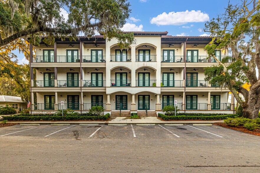 400 Ocean Blvd, Saint Simons Island, GA à louer - Photo de l’immeuble – Image 3 sur 4