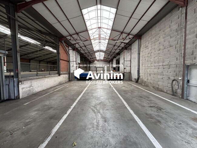 Plus de détails pour Industriel/Logistique à louer