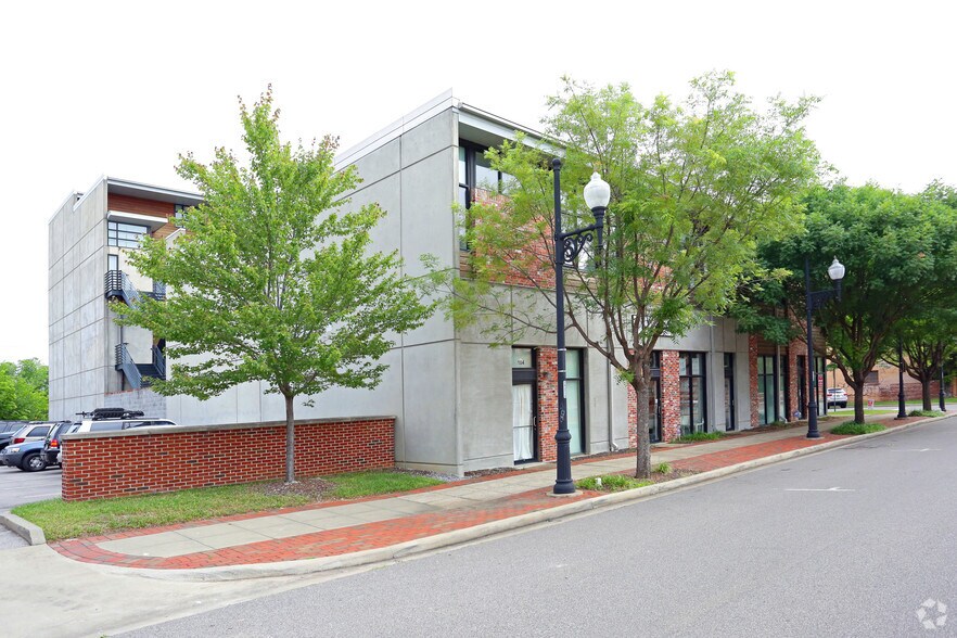 2226 1st Avenue S, Birmingham, AL à vendre - Photo principale – Image 1 sur 15