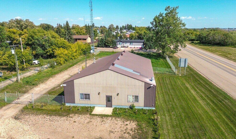 24 Railway Ave, Erskine, AB à vendre - Photo de l’immeuble – Image 3 sur 31