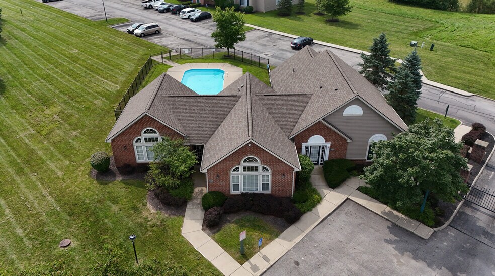 6523 Dorothys Crk, Canal Winchester, OH à vendre - Photo de l’immeuble – Image 3 sur 31