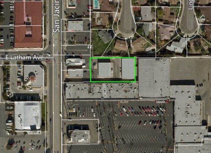 168 N San Jacinto St, Hemet, CA à vendre - Photo de l’immeuble – Image 3 sur 4