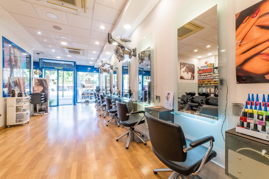 Immeuble residentiel dans Madrid, Madrid à vendre - Photo intérieure – Image 3 sur 3