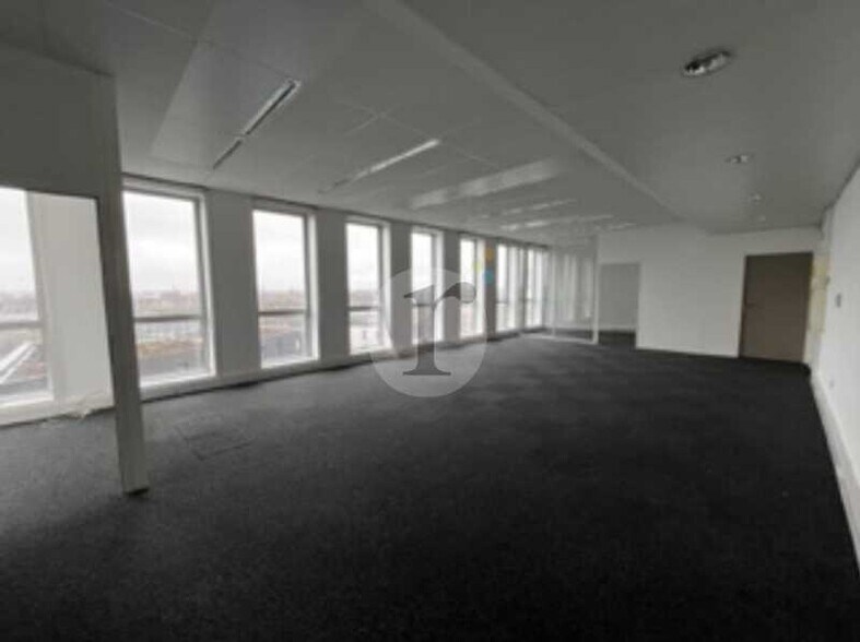 Bureau dans Lille à louer - Photo intérieure – Image 1 sur 4