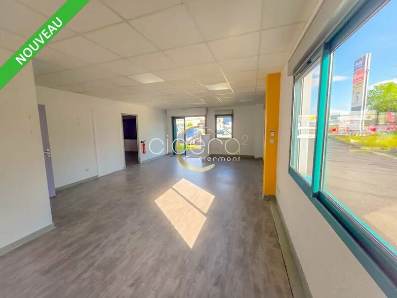 Bureau dans COURNON-D'AUVERGNE à louer - Photo de l’immeuble – Image 1 sur 8