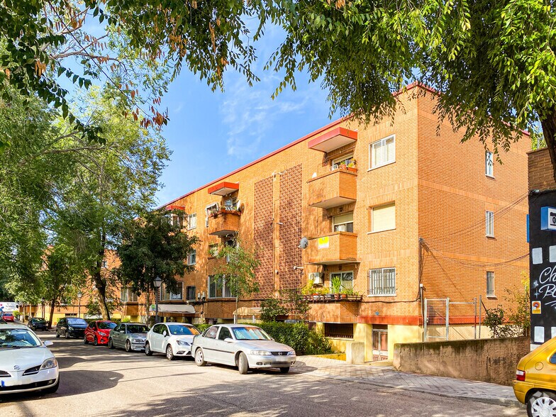 Calle Constitución, 19, Daganzo de Arriba, Madrid à vendre - Photo de l’immeuble – Image 2 sur 2