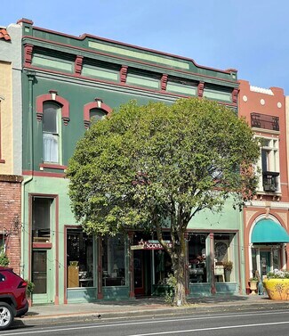 Plus de détails pour 635 Main St, Red Bluff, CA - Local commercial à vendre
