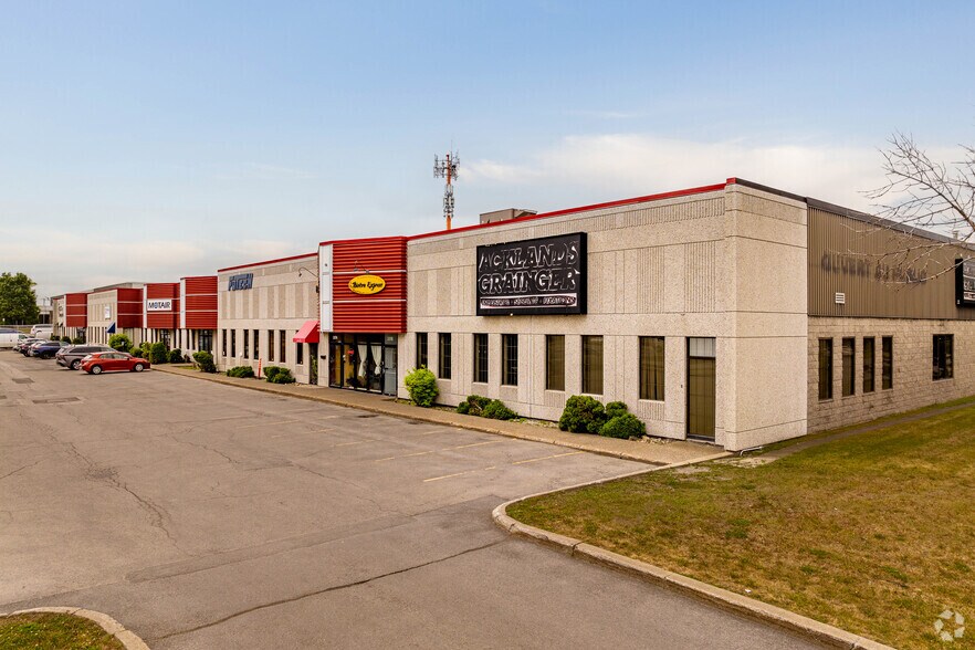 3148-3178 Boul Industriel, Laval, QC à louer - Photo principale – Image 1 sur 20