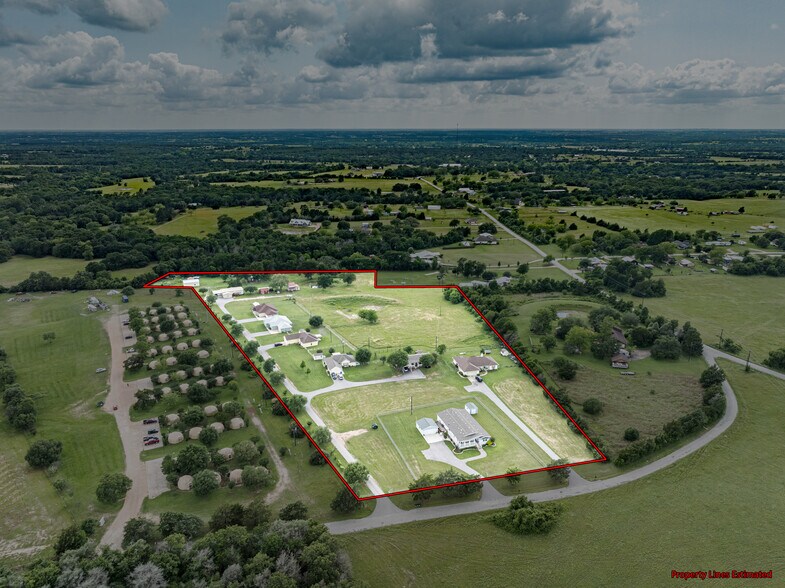305 O Malley Rd, Brenham, TX à vendre - Photo de l’immeuble – Image 2 sur 46