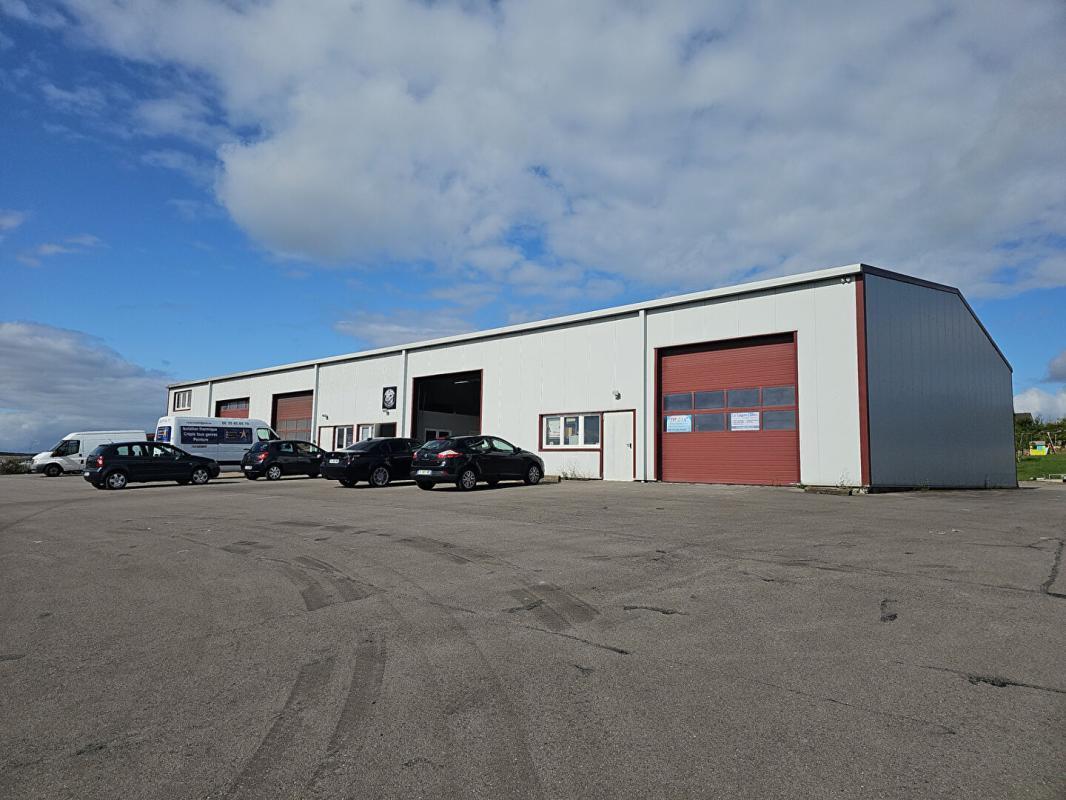 Industriel/Logistique dans Saint-Avold à vendre Photo de l’immeuble– Image 1 sur 11