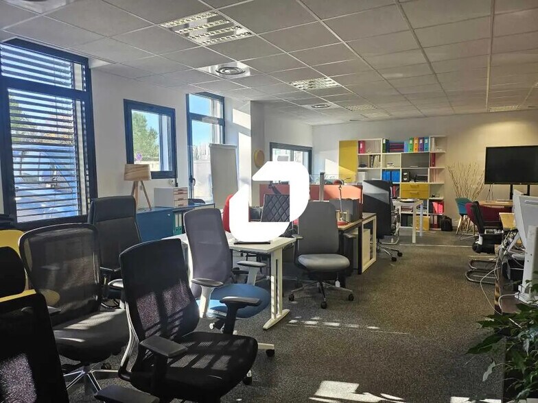 Bureau dans Montpellier à louer - Photo de l’immeuble – Image 2 sur 4
