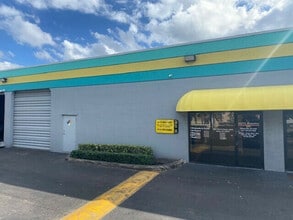 4990 SW 52nd St, Fort Lauderdale, FL à louer Photo de l’immeuble– Image 1 sur 6