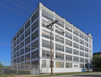 Plus de détails pour 3265 Colerain Ave, Cincinnati, OH - Industriel/Logistique à vendre