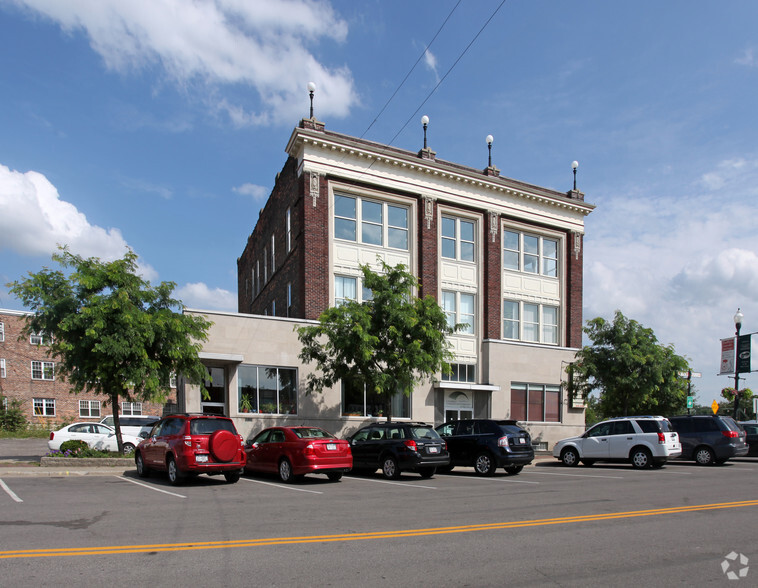 15 Webster St, North Tonawanda, NY à louer - Photo de l’immeuble – Image 2 sur 5