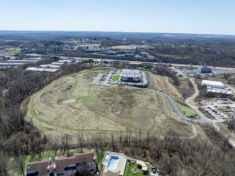 610 McMichael Rd, Pittsburgh, PA à louer - Photo de l’immeuble – Image 3 sur 8