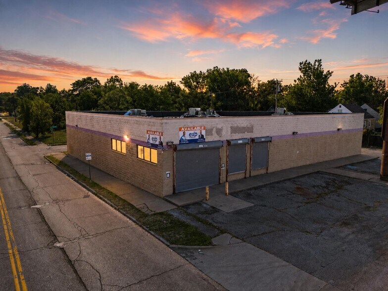 7870 Southfield Rd, Detroit, MI à vendre - Photo de l’immeuble – Image 1 sur 23