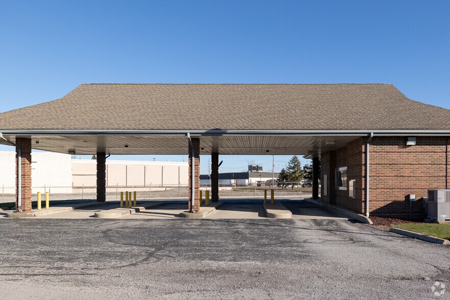 1700 Western Ave, Findlay, OH à vendre - Photo de l’immeuble – Image 3 sur 9