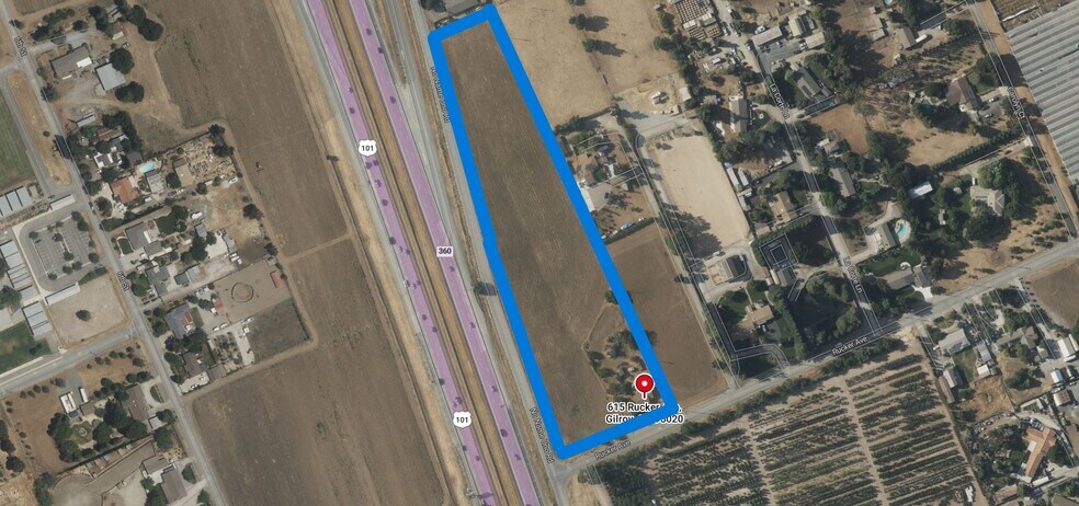 615 Rucker Ave, Gilroy, CA à vendre - Photo de l’immeuble – Image 2 sur 12