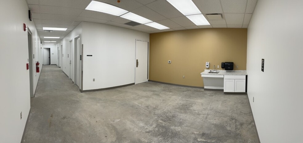 1000 Saint Francis, Taos, NM à louer - Photo intérieure – Image 2 sur 4