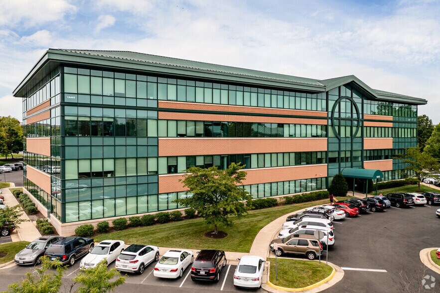 19465 Deerfield Ave, Lansdowne, VA à vendre - Photo de l’immeuble – Image 2 sur 15