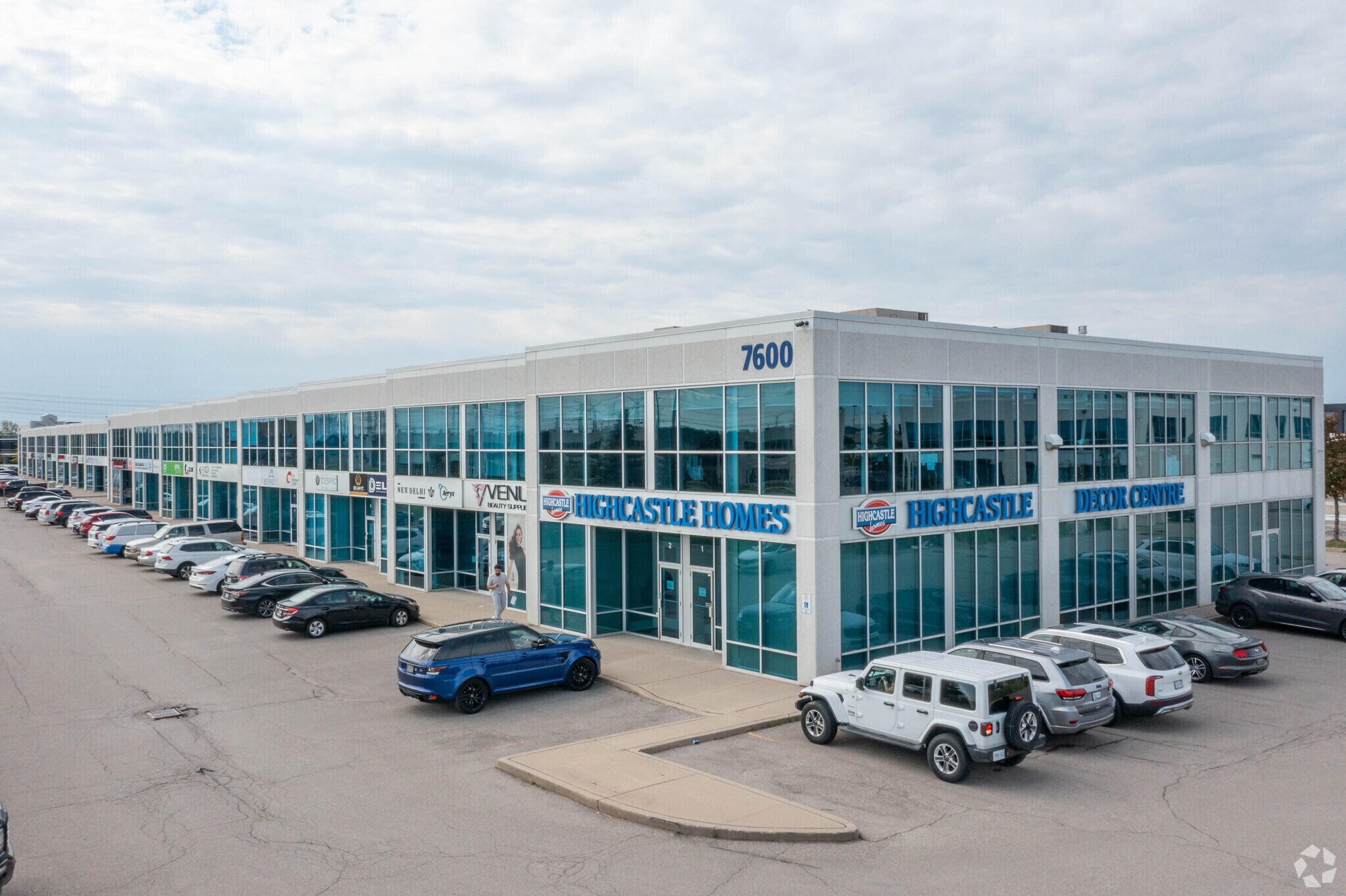 7600 Hwy 27, Vaughan, ON à louer Photo principale– Image 1 sur 7