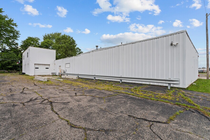 2317 Washington St, Kokomo, IN à vendre - Photo de l’immeuble – Image 2 sur 30