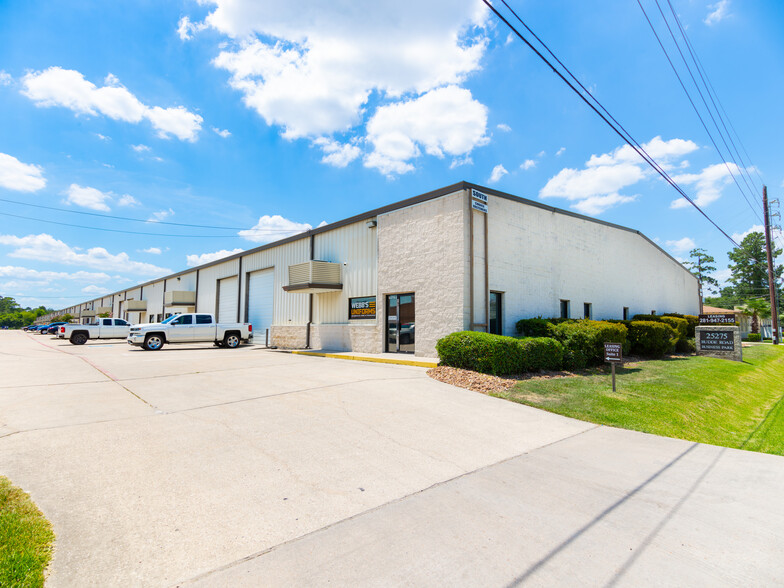 25275 Budde Rd, Spring, TX à louer - Photo de l’immeuble – Image 1 sur 22