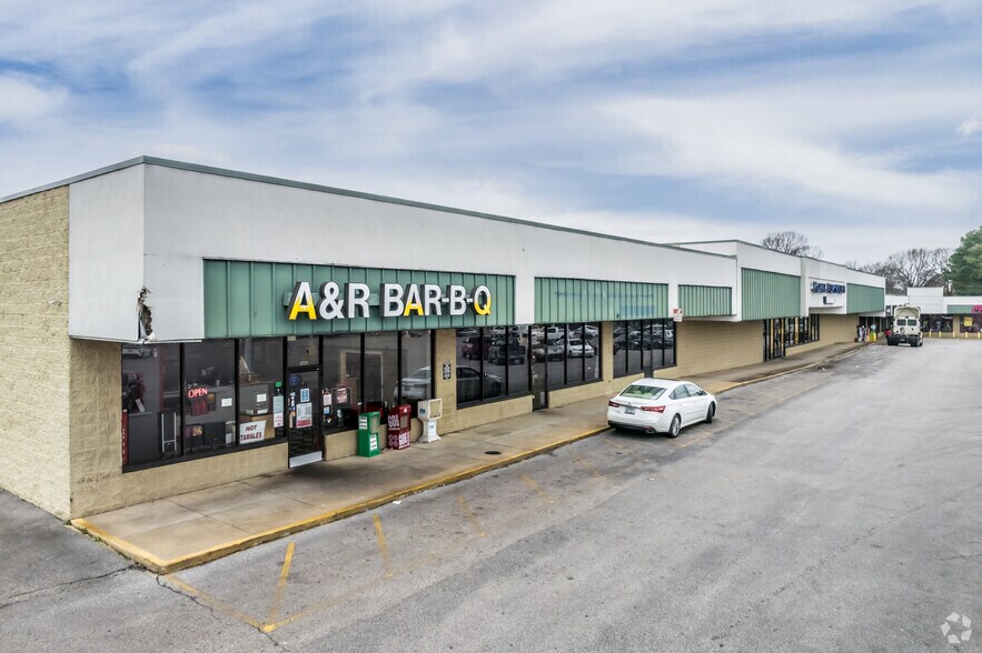 3625-3683 Hickory Hill Rd, Memphis, TN à louer - Photo de l’immeuble – Image 2 sur 22