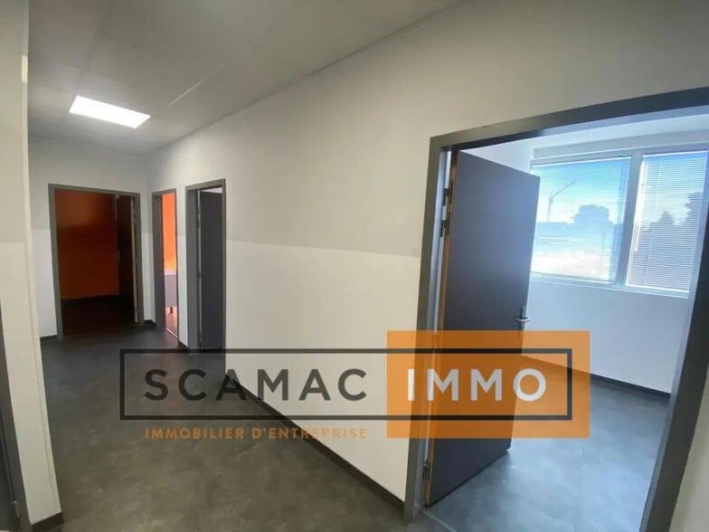 Bureau dans Marseille à louer - Photo de l’immeuble – Image 2 sur 10