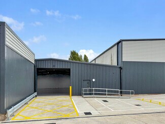Plus de détails pour Durban Rd, Bognor Regis - Industriel/Logistique à louer