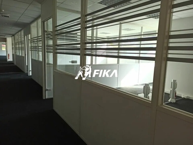 Bureau dans Labège à louer - Photo de l’immeuble – Image 2 sur 8