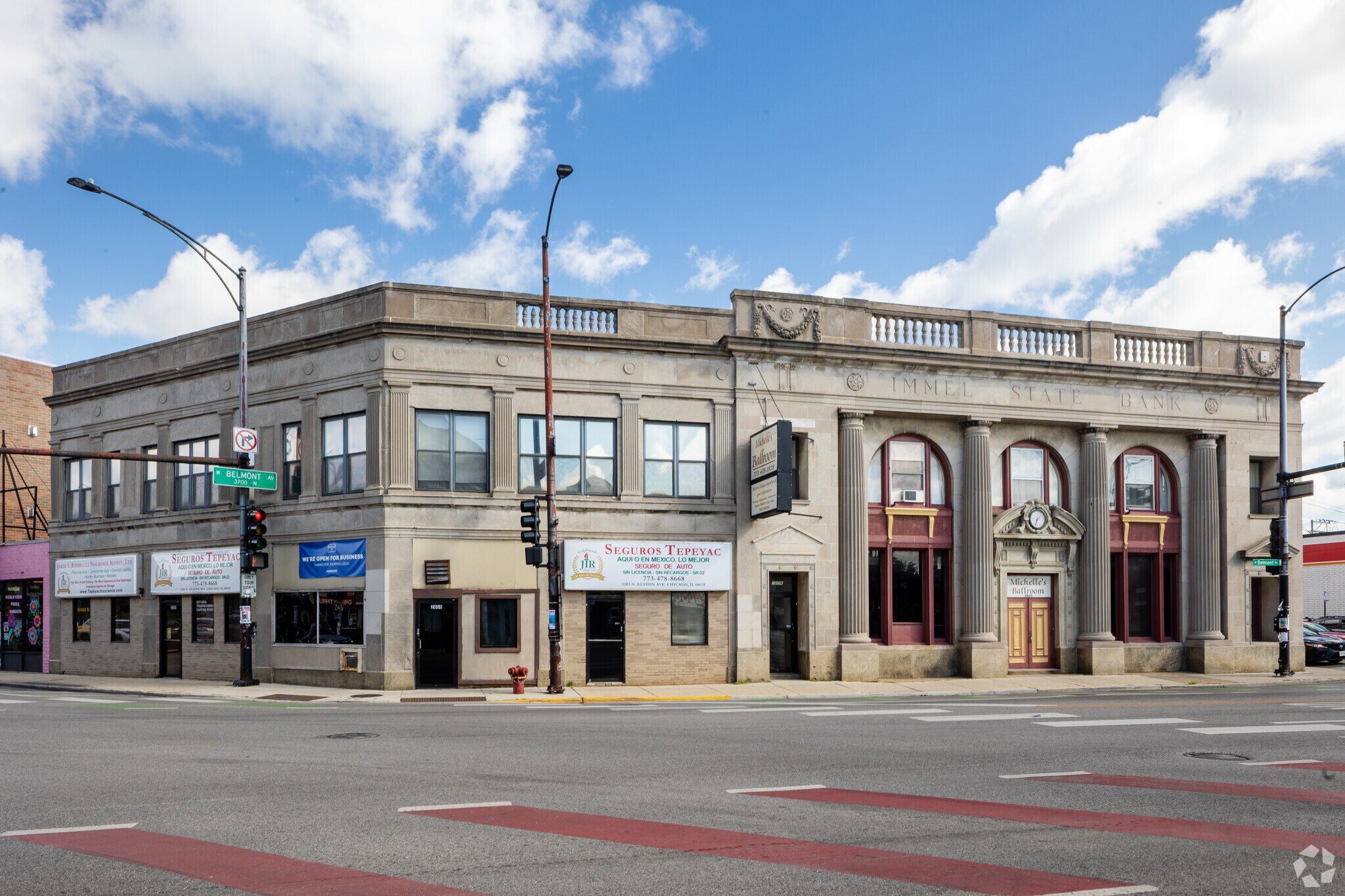 2804-2806 W Belmont Ave, Chicago, IL à louer Photo de l’immeuble– Image 1 sur 11