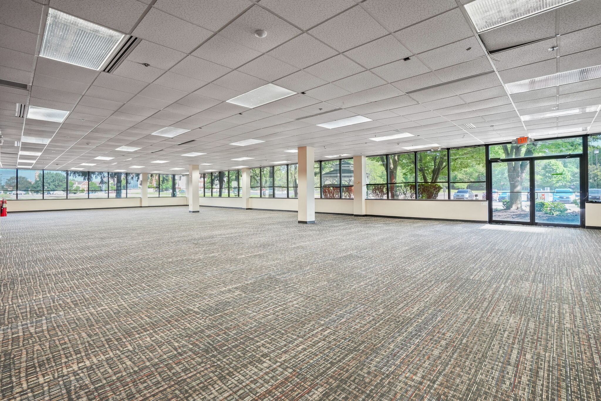 200 E Campus View Blvd, Columbus, OH à louer Photo intérieure– Image 1 sur 1