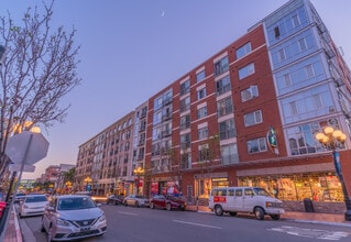 450 J St, San Diego, CA à louer Photo intérieure– Image 1 sur 2