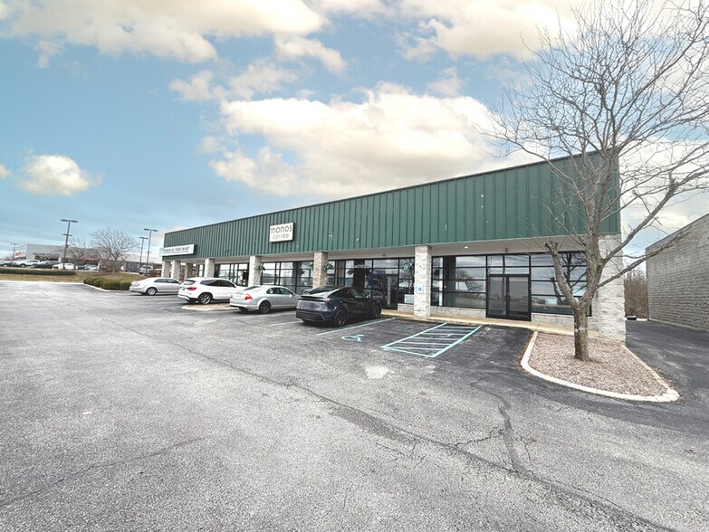 2201-2213 Lexington Rd, Nicholasville, KY à louer - Photo de l’immeuble – Image 3 sur 5