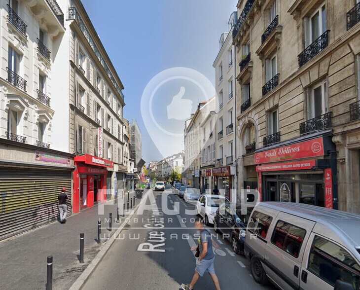 Local commercial dans Saint-Denis à louer - Photo de l’immeuble – Image 1 sur 3