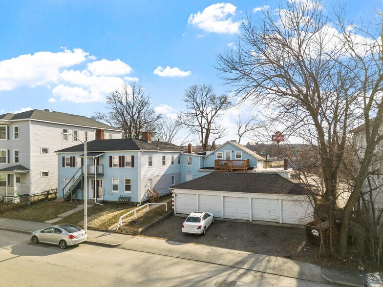 3 Chelsea St, Worcester, MA à vendre - Photo de l’immeuble – Image 3 sur 9