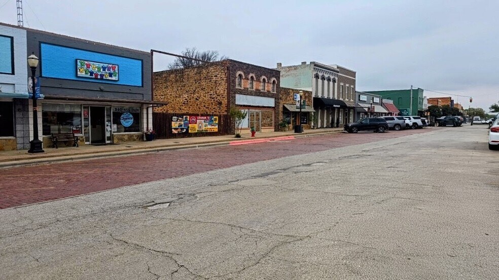 620 Oak St, Graham, TX à vendre - Photo de l’immeuble – Image 2 sur 20