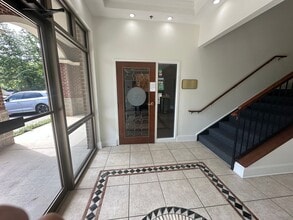 342 N Main St, Alpharetta, GA à louer Hall d’entrée– Image 1 sur 25