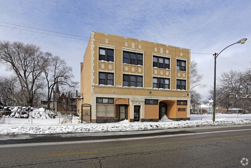 7950 S Exchange Ave, Chicago, IL à louer - Photo de l’immeuble – Image 2 sur 10