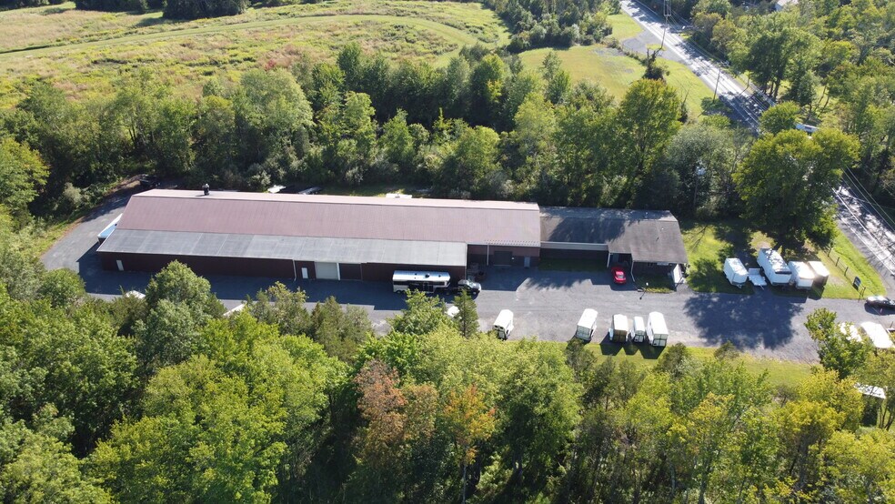 8521 Easton Rd, Ottsville, PA à vendre - Photo de l’immeuble – Image 3 sur 12