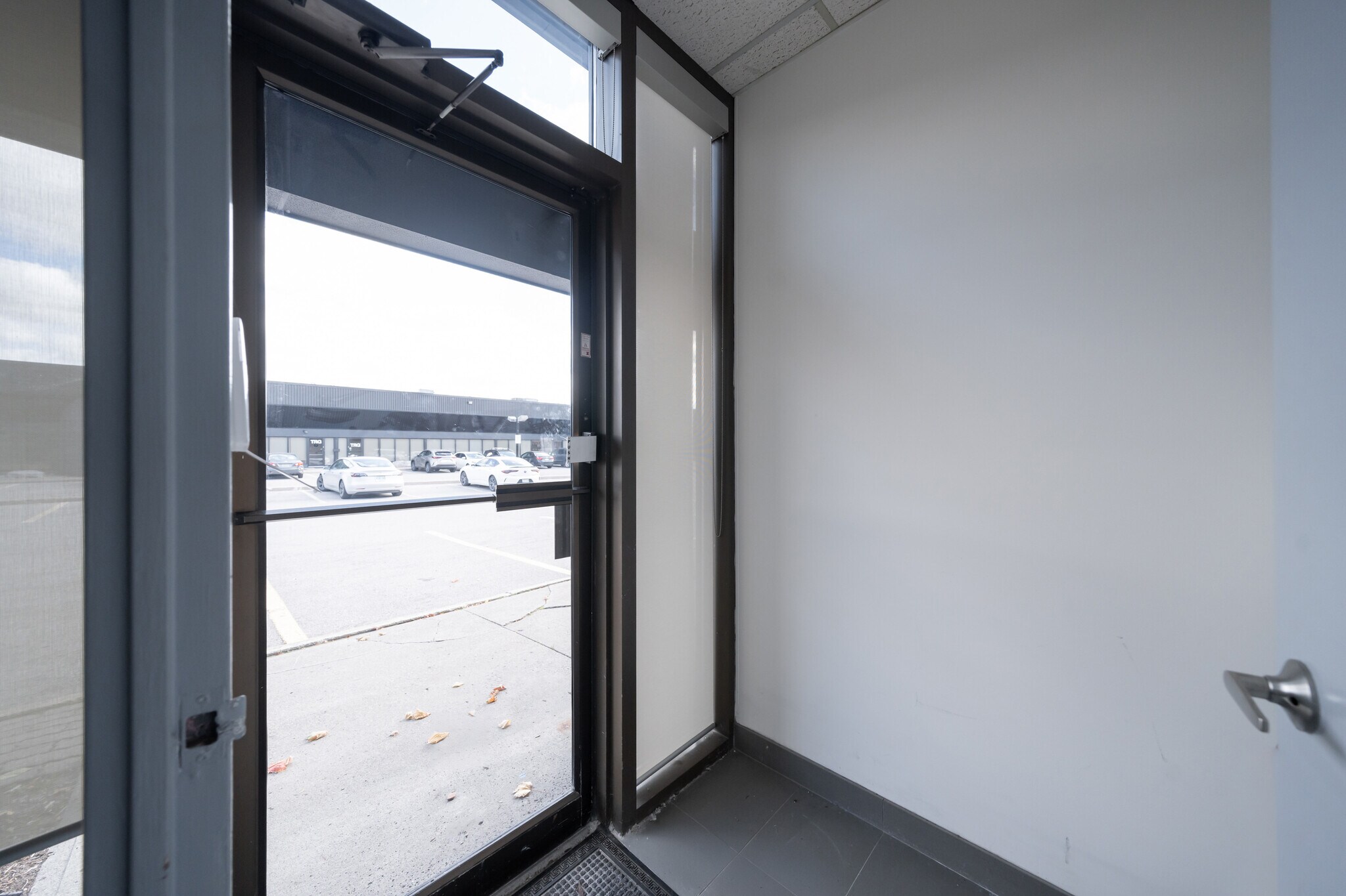 445 Milner Ave, Toronto, ON à vendre Photo intérieure– Image 1 sur 12