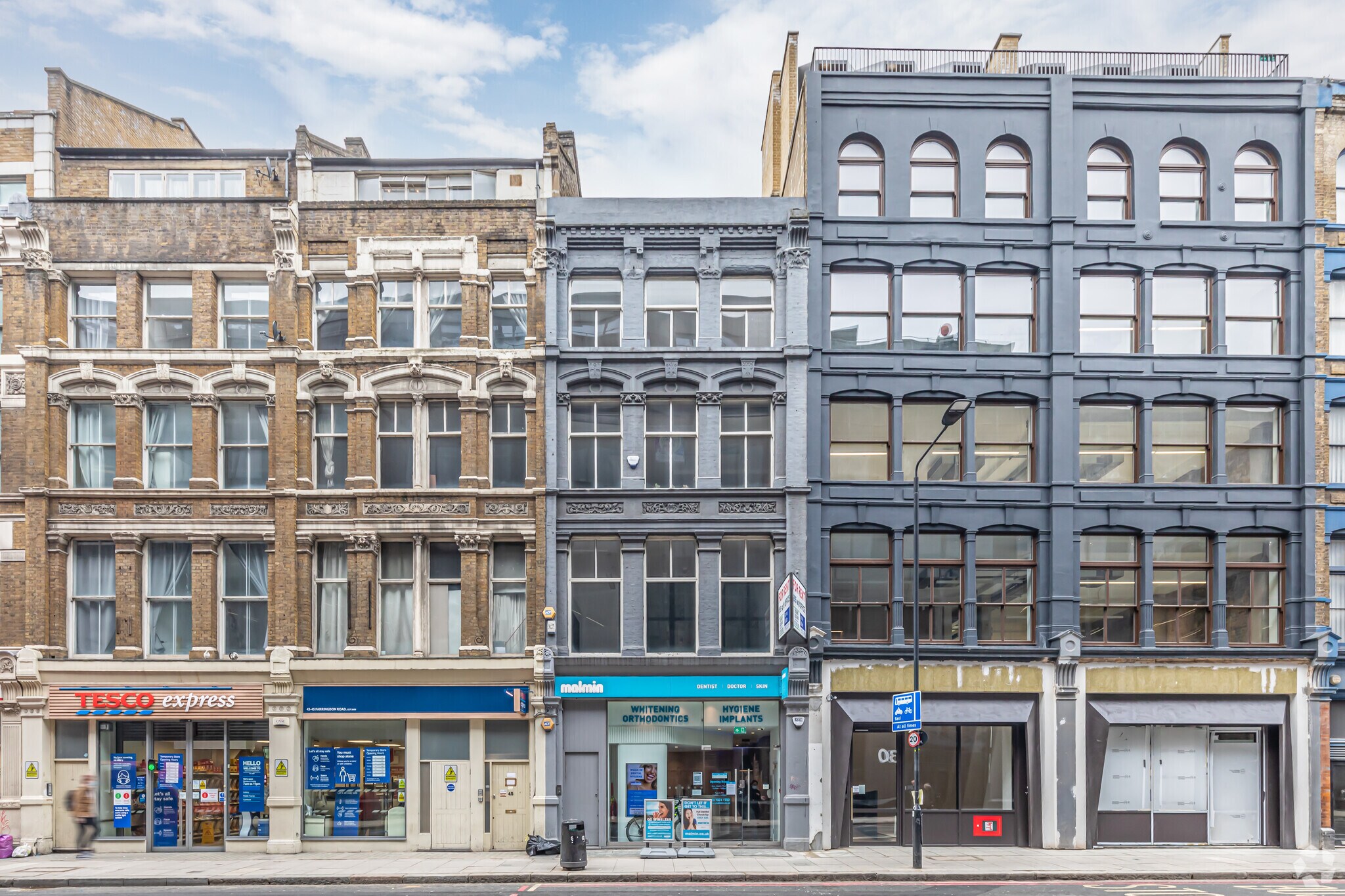 47 Farringdon Rd, Londres à louer Photo de l’immeuble– Image 1 sur 10