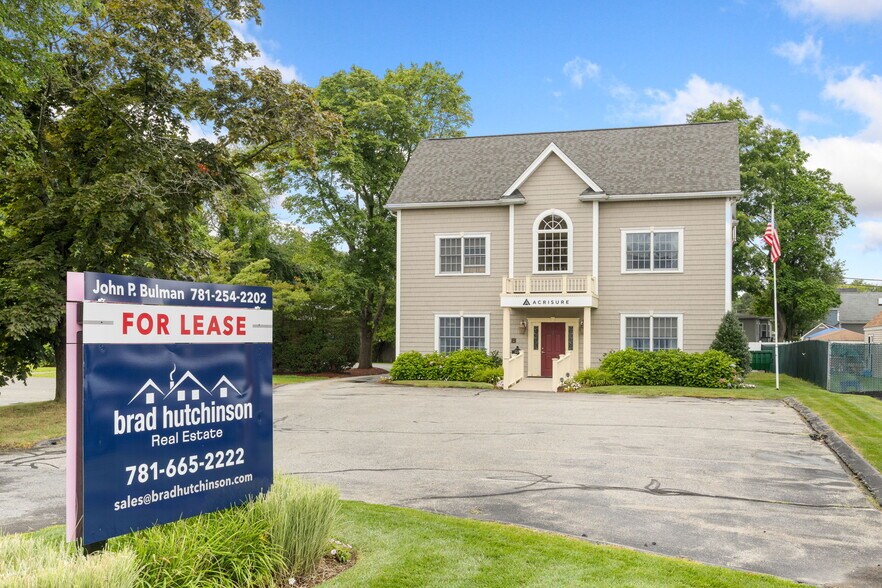 828 Lynn Fells Pky, Melrose, MA à louer - Photo de l’immeuble – Image 3 sur 41