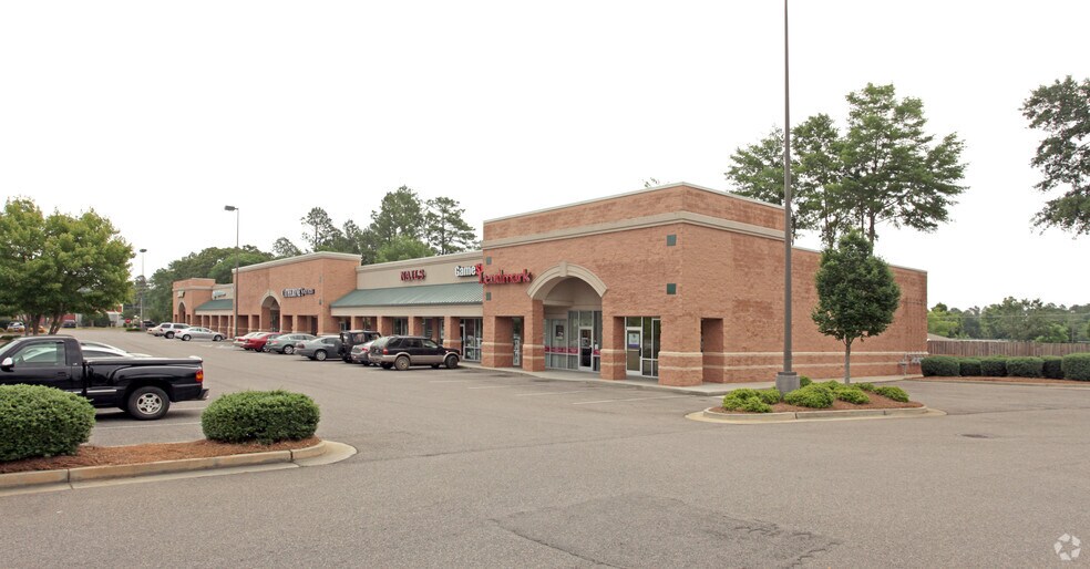 2165 Whiskey Rd, Aiken, SC à louer - Photo de l’immeuble – Image 2 sur 4