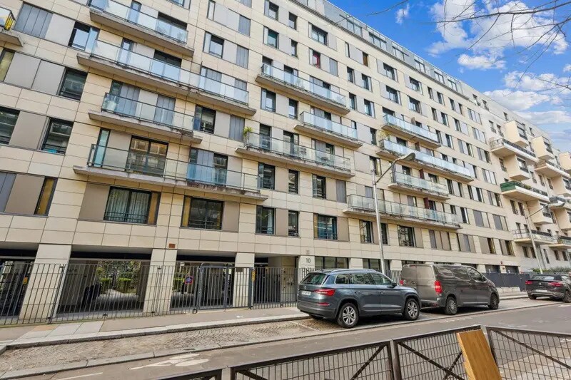 12 Rue Edgar Faure, Paris à louer - Photo de l’immeuble – Image 1 sur 8