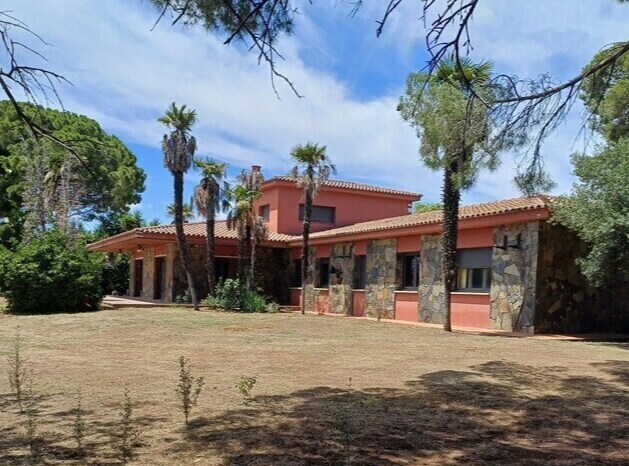 Local commercial dans Vilallonga del Camp, Tarragona à vendre - Photo de l’immeuble – Image 1 sur 4