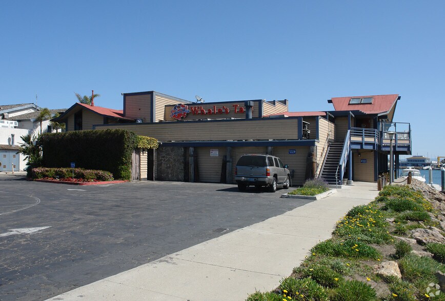 3950 Bluefin Cir, Oxnard, CA à louer - Photo de l’immeuble – Image 1 sur 5